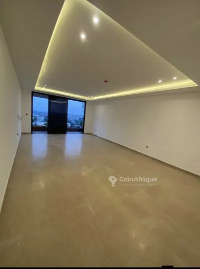 Appartement 2 pièces meublé — Cocody Riviera Bonoumin