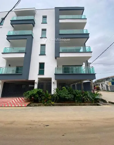 Appartement 3 pièces neuf — Riviera 4 M'Badon